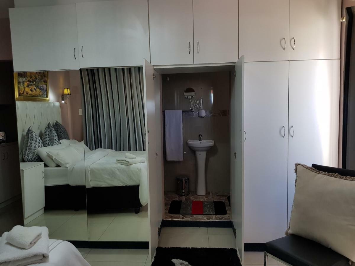 RJs Guesthouse Durban Extérieur photo